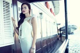 This is l'oréal fahriye evcen backstage by 216 backstage on vimeo, the home for high quality videos and the people who love them. Fahriye Evcen For Instyle On Behance
