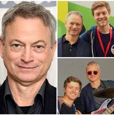 With a sad heart, the Gary Vian family as posted that Lisa Vine their baby  girl of 40 is now with Jesus. Thank you for praying. Please lift the Vian  family up