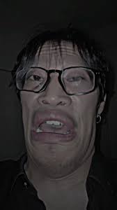 Wow he's so handsome #fypシ゚viral #alightmotion_edit #thom #fyp #omg#1second  #glowup #funny