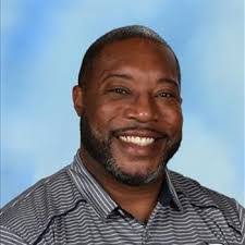 Mary Arpaia's Instagram, Twitter & Facebook