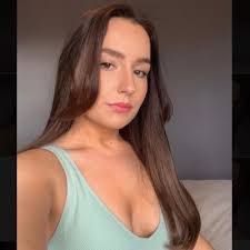 Travis Sansom's Instagram, Twitter & Facebook