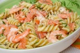 Pates Spirelli Aux Crevettes Et Saumon Fume Creme A L Aneth Recette Pate Recettes De Cuisine Recette Saumon Fume
