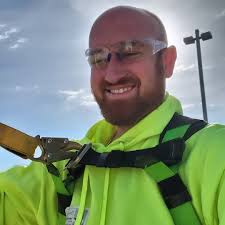 Fall harness safety and fashion discussion