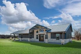 It is extremely hard to price a custom home without having a finalized set of plans and options. What Is A Barndominium The Ultimate Guide To Building Costs And Everything You Need To Know