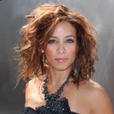 Tracy Suarez's Instagram, Twitter & Facebook