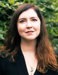 Danielle Reeves's Instagram, Twitter & Facebook