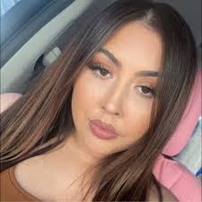 I see breeders attempting to sell their animals in this group. When I read  the group's description at time of joining, I was under the impression this  was an animal *rescue* group