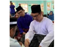 He has over 50,000 followers on his allyiskandarrasmi instagram account. Ally Iskandar Dah Nikah