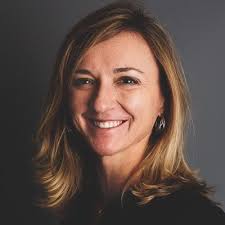 Cassaundra Martinez (@cassaundramrtnz)