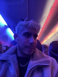 He witterly can’t be seweious rn #fyp #flightattendant #captain #houston  #newyork #funny