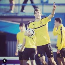 We're getting pulisic tattoos 23 oct 2016. Men In Blazers On Twitter Anyone Know What Christian Pulisic S New Tattoo Says