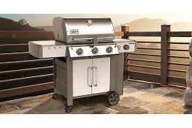 The main features include a grill body and grill grate, so you can cook food outdoors over a heat source. The 7 Best Natural Gas Grills Of 2021 Backyard Grilling Best Gas Grills Gas Grill