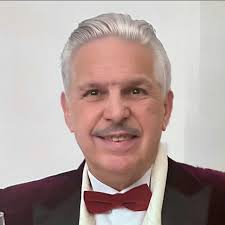 Leopoldo Betancourt added a new photo.