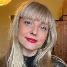 In 2021, I took a step away from my career as a Credit Risk consultant with  an aim to work in Environmental Science.