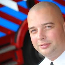 Vol enthousiasme wil ik aangeven dat ik met ingang van morgen aan de slag… 