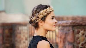 If you have longer hair, you may only need to braid one side of your head, as it should be long enough to form the whole headband. 3 Cute And Easy To Make Braided Headband Hairstyles