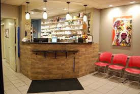 My dog gizmo and i have been going to this clinic since he was a pup. Mayfair Animal Clinic 15 Photos 71 Reviews Veterinarians 4314 N Elston Ave Chicago Il Phone Number Yelp