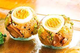 目玉のおやじおにぎり onigiri rice balls food avocado toast