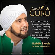 Habib syech bin abdul qodir bin abdurrahman assegaf. Habib Syech Tersenyum Nusagates