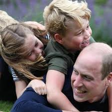 Real kids with real dad. Happy birthday, Prince William❤️❤️