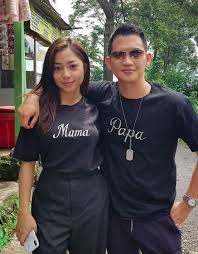 Maybe you would like to learn more about one of these? 10 Potret So Sweet Kedekatan Pemeran Cinta Buta Di Belakang Kamera