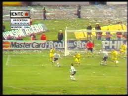 Diego maradona volvió al elenco 'albiceleste' para conducirlo hacia una nueva copa del mundo. Argentina 1 0 Australia Repechaje Clasificacion Mundial 1994 Vuelta Youtube