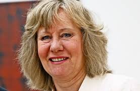 Drei Fragen an Eva-Marina Froitzheim: Lockt das Wetter die Menschen ins  Stuttgarter Kunstmuseum?