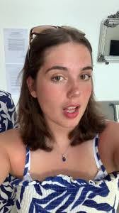 Lauren Warwick's Instagram, Twitter & Facebook