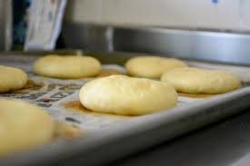 Conchas Caseras Tradicional Pan Mexicano La Cocina Mexicana De Pily Con Imagenes Pan Mexicano Pan Dulce Mexicano Recetas Recetas De Comida Mexicana