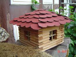 Vogelhaus Blockhaus Fur Vogel Vogelhaus Selber Bauen Vogelhauschen Selber Bauen
