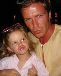 Neue Flamme? Romeo Beckham auf Date mit Influencerin gesehen