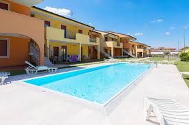 Situato in zona centrale e comodo a tutti i servizi. Casa Samy C05 Ferienwohnungen In Peschiera Del Garda