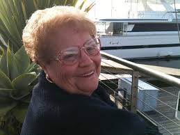 I wish I could look in the sky and see my mom up there waving and blowing  me kisses 🥰🥰🥰😍