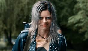 Filme mit samara weaving im zusammenhang. Samara Weaving Quebra Tudo No Novo Clipe De Guns Akimbo Assista Cinepop