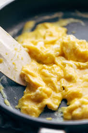 Life Changing Soft Scrambled Eggs Pinch Of Yum Recipe Recipes Food Scrambled Eggs Recipe