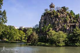 Built on order of napoleon in the 1860s. Park It In Paris Parc Des Buttes Chaumont Simply Sara Travel Free Things To Do Paris Paris Travel