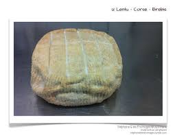 U Lentu Est Un Fromage Corse Au Lait Cru De Brebis Produit Par La Fromagerie Le Bevinco 20620 Biguglia Credit Photo S Fromage Fromage Corse Fromage Cheese