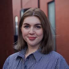 😲 ^ My face when three people asked me today where my Thursday weekly wrap  ups have gone to. Am I an influencer now? So many exciting things are  underway, I will