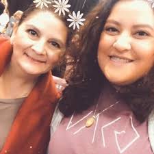 Lucy Carrera (@coachalacarrera)