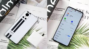 Realme GT Neo3 white standout among all