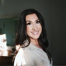 Ally Welch's Instagram, Twitter & Facebook