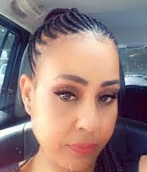 Shelly Mcbee's Instagram, Twitter & Facebook