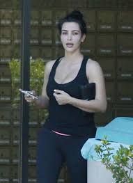 More information about kim kardashian with no makeup is available on the website makeup4me.net. Kim Kardashian No Makeup Kim Kardashian Wears No Makeup To The Gym