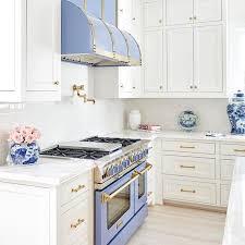 Although I Am An Avid Baker I Ll Be The First To Admit That I Am Not A Chef But Having Thi Top Kitchen Designs Kitchen Design Trends White Kitchen Appliances