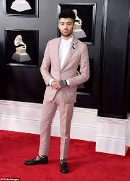 Written by pinkvilla desk 25605 reads mumbai updated: Grammys 2021 Zayn Malik Takes Another Swipe At Awards And Demands End To Secret Committees Daily Mail Online