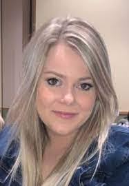 Carolyn Denero's Instagram, Twitter & Facebook