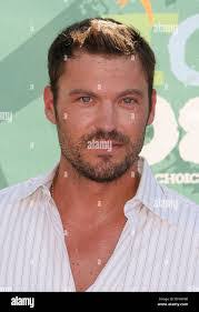 Brian Sherrard's Instagram, Twitter & Facebook