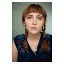 An impeccable selection by lou__waller from our wee headshot session.  Spirited choices which warms the very cockles of our hearts. Flame ON.  #actorsheadshots #headshotphotography #actors #londonactor #newheadshots