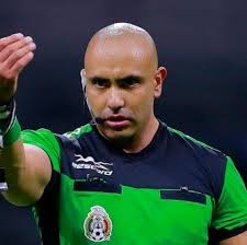 Comisión de Árbitros despide a 3 silbantes previo a Apertura 2024 de la  Liga MX
