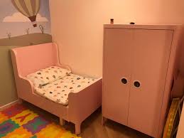 Tentu saja kumpulan tema acara yang menarik memang telah banyak dicari oleh orang di internet. Hasil Deko Bilik Tidur Anak Perempuan Usia 1 Tahun Guna Perabot Ikea